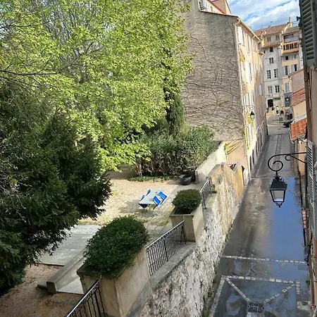 Un Moment Suspendu Aix-en-Provence